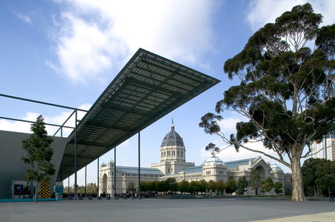 Melbourne Museum - E Caravan Parks 0