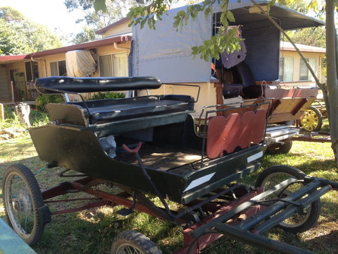 Mr And Mrs Behan Sulky Display - E Caravan Parks 1