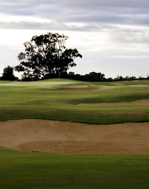 Black Bull Golf Course - E Caravan Parks 1