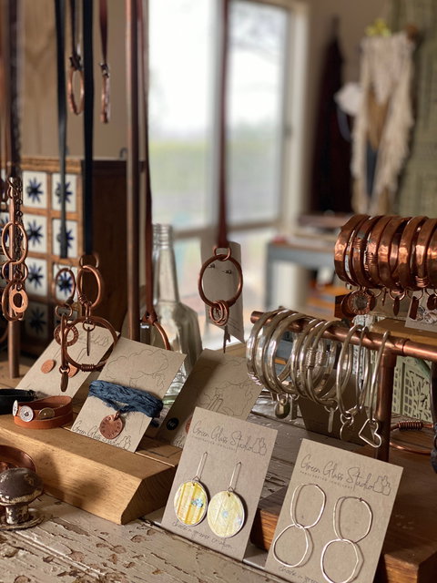 Green Glass Studio - E Caravan Parks 0