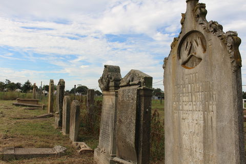 Maitland Jewish Cemetery - E Caravan Parks 1