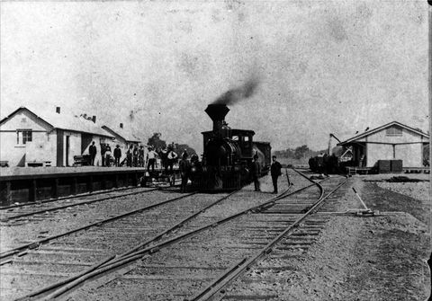 Mansfield Historical Society - E Caravan Parks 1