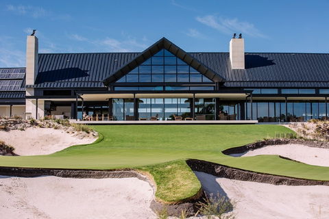 Peninsula Kingswood Country Golf Club - E Caravan Parks 0
