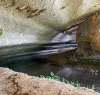 Verandah Cave - E Caravan Parks