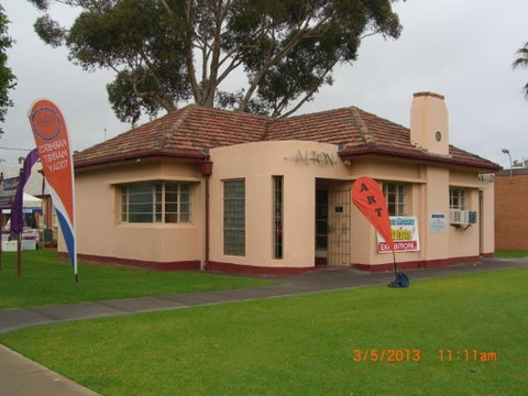 Alton Gallery Echuca - E Caravan Parks 0