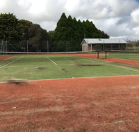 Taralga Tennis Courts - E Caravan Parks