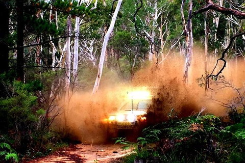 Jenolan Caves Blue Mountains And Kanangra Walls Look Out 4WD Day Tour - E Caravan Parks 7