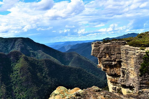 Jenolan Caves Blue Mountains And Kanangra Walls Look Out 4WD Day Tour - E Caravan Parks 8