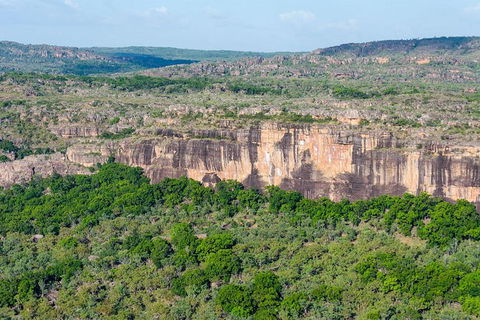 60 Minute Scenic Flight From Cooinda - E Caravan Parks 1