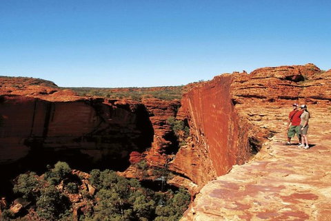 The Amazing Kings Canyon: 4-Hours Walking Tour And Hike - E Caravan Parks 4