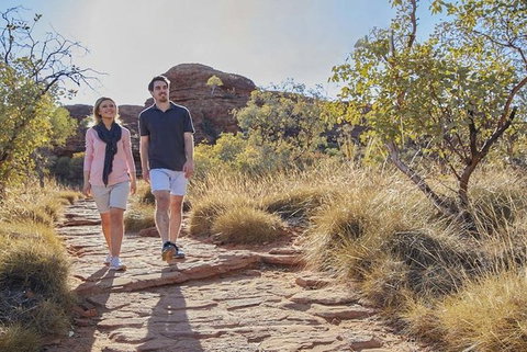 The Amazing Kings Canyon: 4-Hours Walking Tour And Hike - E Caravan Parks 5
