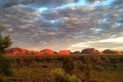 5-Hour Kata Tjuta Sunrise Tour From Ayers Rock With Breakfast - E Caravan Parks 0