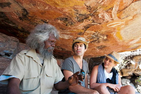 Arnhem Land Injalak Hill Full-Day Tour From Darwin - E Caravan Parks 4