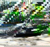Airport Transfer - Cairns Airport To City - E Caravan Parks
