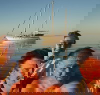 Great Barrier Reef Luxury Expedition Cruise cabin booking 7 days 6 night - E Caravan Parks