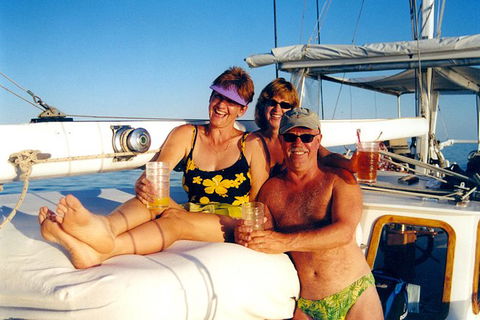 Great Barrier Reef Private Expedition Cruise (min 4 Day Max 8 Guests) - E Caravan Parks 5
