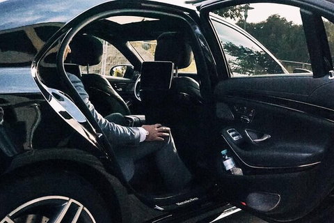 Arrival Private Transfers From Gold Coast Airport OOL To Gold Coast City - E Caravan Parks 2