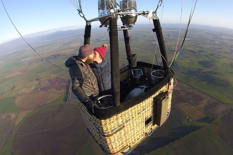 Private Balloon Flight - E Caravan Parks 0