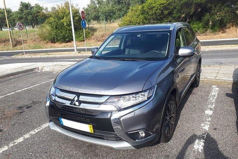 Private Transfer: Avalon International Airport (AVV) To Melbourne - E Caravan Parks 2