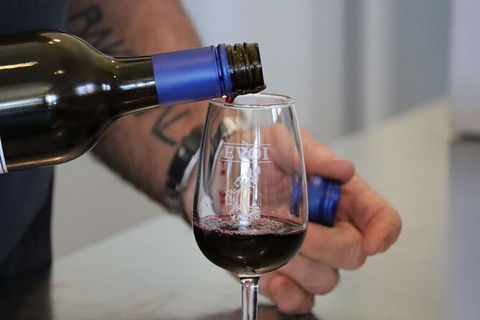 Small-Group Wine Tour In Margaret River With Tasting Plate - E Caravan Parks 5