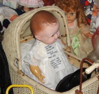 Little Darlings Doll Museum and Coffee Shop - E Caravan Parks