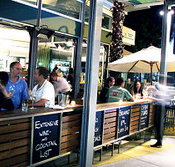 Luxe Resturant  Wine Bar - E Caravan Parks