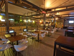 Commercial Hotel - Parramatta - E Caravan Parks 0