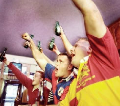 Hillside Hotel - E Caravan Parks 1