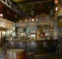 MJ Finnegans Irish Pub - E Caravan Parks