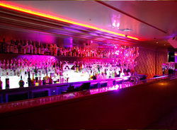Vegas Hotel - E Caravan Parks 1