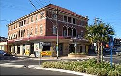 Earlwood Hotel - E Caravan Parks 1