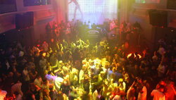 Q Bar - E Caravan Parks 2