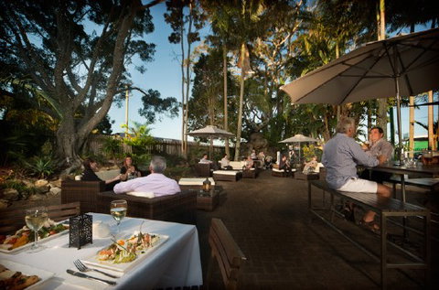 Fig Restaurant & Bar - E Caravan Parks 0