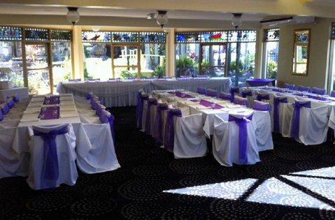 Fig Restaurant & Bar - E Caravan Parks 2