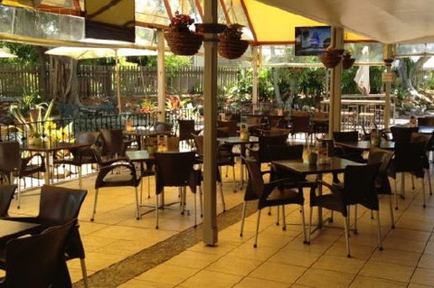 Fig Restaurant & Bar - E Caravan Parks 3
