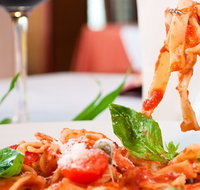 Camelot Gourmet Pizza - E Caravan Parks