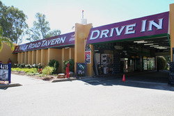 Hale Road Tavern - E Caravan Parks 1