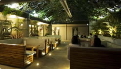 The Gate Bar & Bistro - E Caravan Parks 3