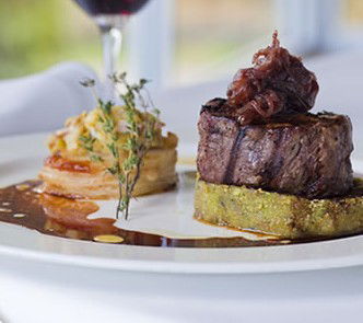 Chris's Beacon Point Restaurant - E Caravan Parks 0