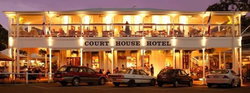 The Courthouse Hotel Port Douglas - E Caravan Parks 0