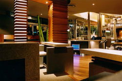 Pier Bar And Grill - E Caravan Parks 2
