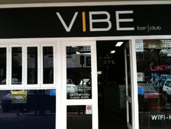 Vibe Bar And Restaurant - E Caravan Parks 3