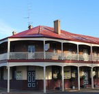 Brookton Club Hotel - E Caravan Parks