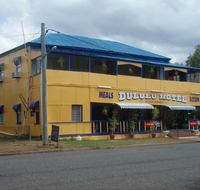 Dululu Hotel - E Caravan Parks