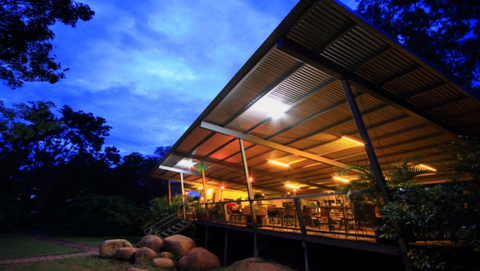 Emerald Springs Roadhouse - E Caravan Parks 1