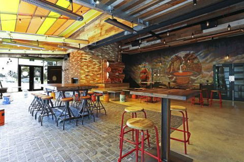 The Grovedale Hotel - E Caravan Parks 0