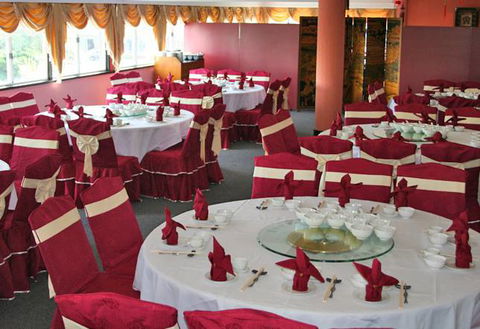 Golden Boat Chinese Restaurant - E Caravan Parks 0