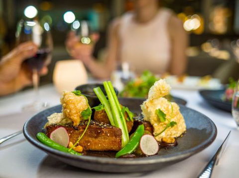 Tamarind Restaurant–Contemporary Dining - E Caravan Parks 0