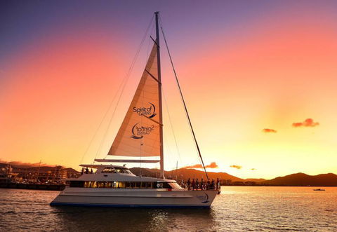 Spirit Of Cairns Dinner Cruises - E Caravan Parks 0