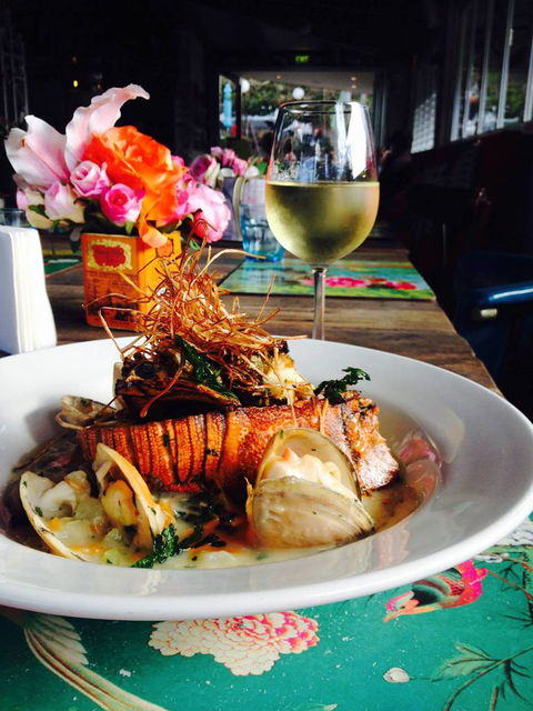 Bohemian Bungalow Restaurant & Bar - E Caravan Parks 2